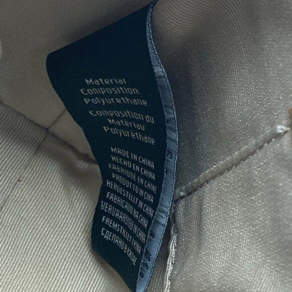 Ralph Lauren Paley Vanilla Faux Leather Cosmetic Wristlet - Picture 6 of 9